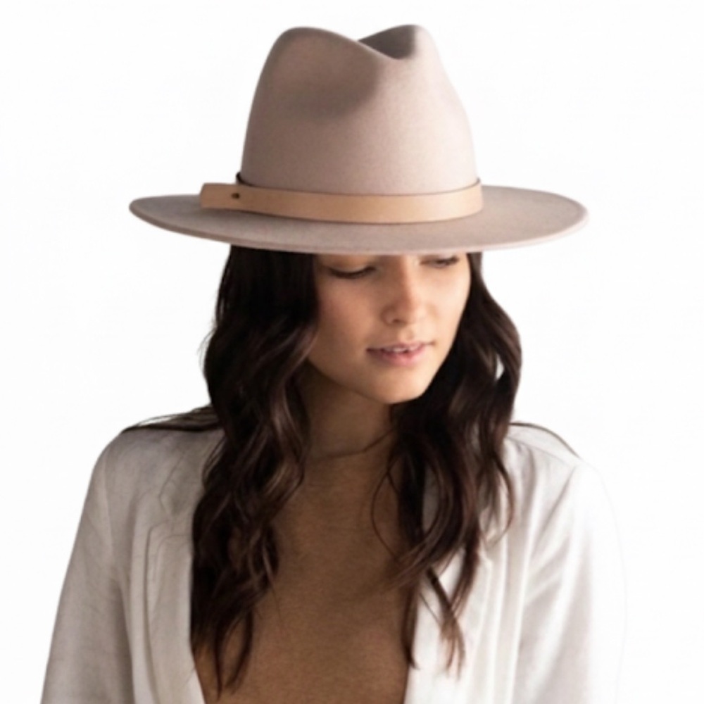 Gigi Pip Tan “Shiloh Fedora” Wool Hat Size 57 Small/ Medium Excellent Condition!